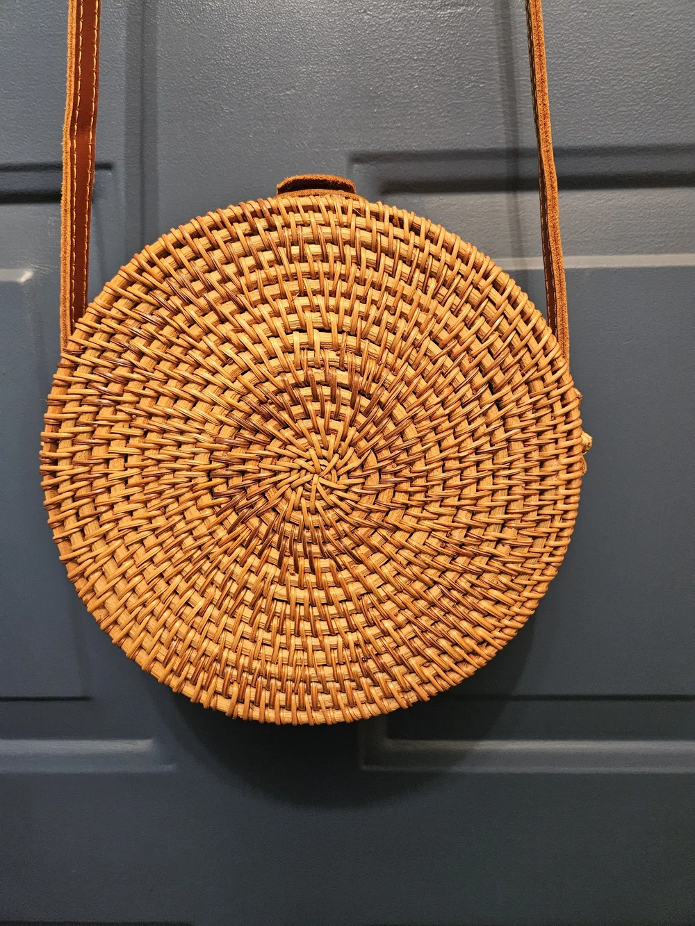 Round Woven Crossbody Boho Bag in Natural Tan.